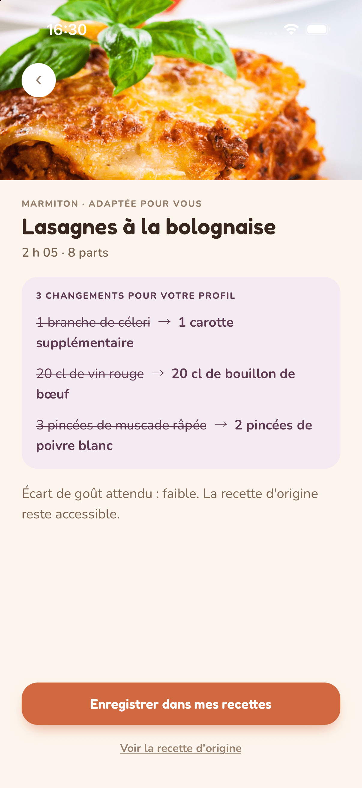 Aperçu de l'application : des lasagnes à la bolognaise importées de Marmiton, avec trois ingrédients remplacés pour votre profil.